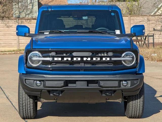 new 2024 Ford Bronco car, priced at $53,379