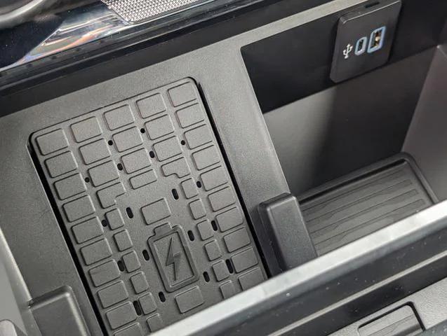 new 2025 Ford F-250 car, priced at $70,477