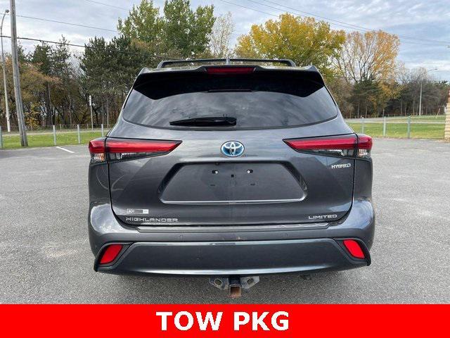 used 2020 Toyota Highlander Hybrid car, priced at $34,791