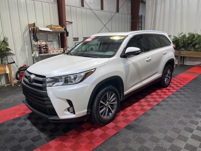 used 2019 Toyota Highlander car, priced at $27,026