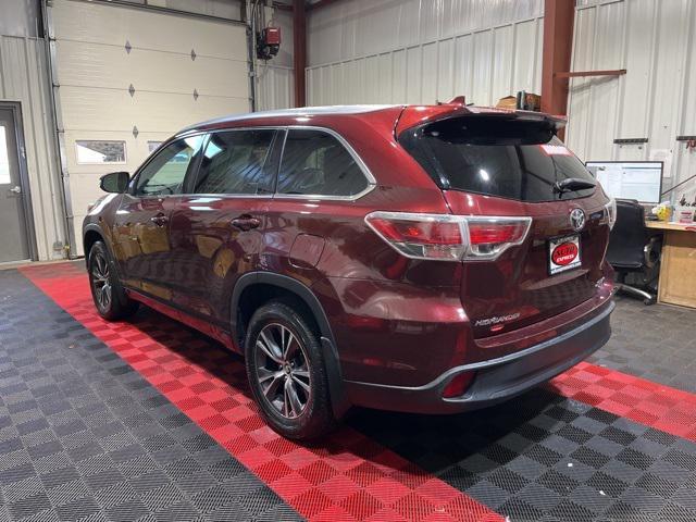 used 2016 Toyota Highlander car, priced at $20,327