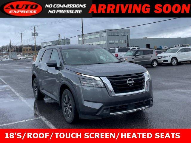 used 2022 Nissan Pathfinder car, priced at $26,465