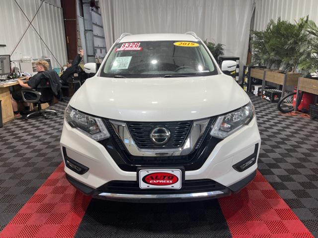used 2019 Nissan Rogue car, priced at $18,784