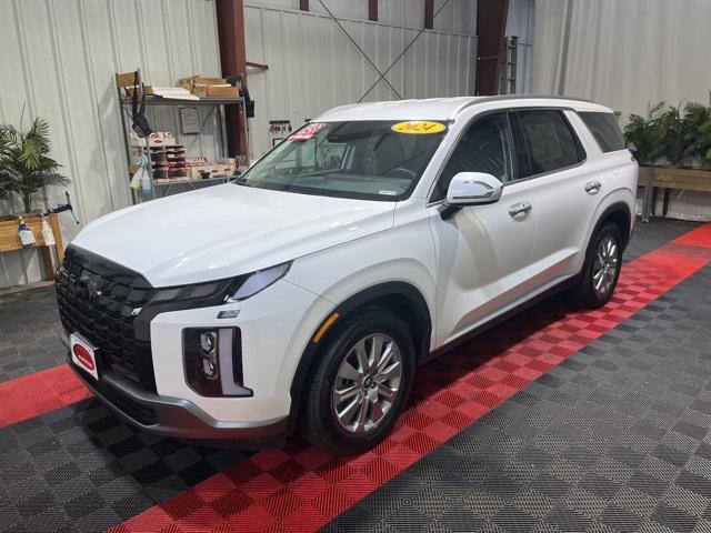 used 2024 Hyundai Palisade car, priced at $35,131