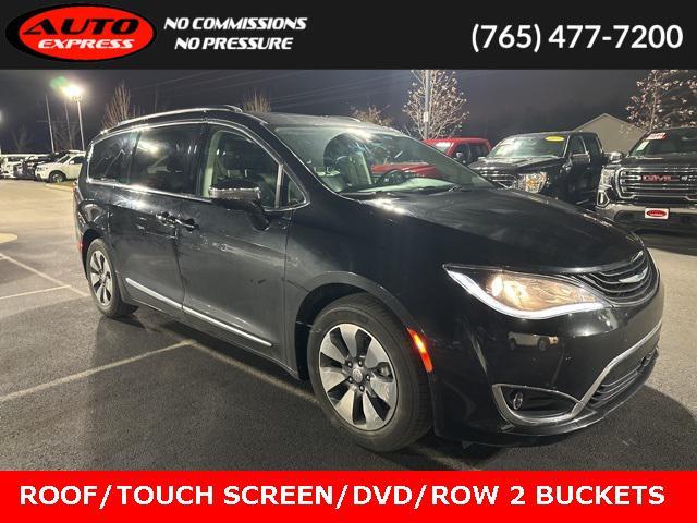 used 2018 Chrysler Pacifica Hybrid car, priced at $17,247