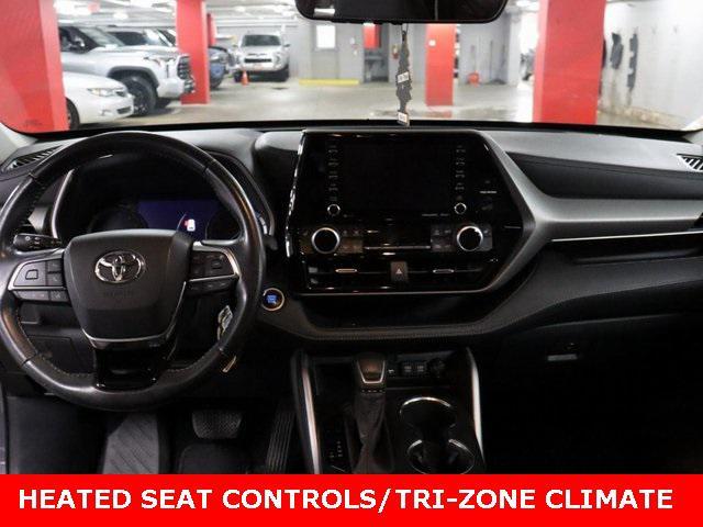 used 2020 Toyota Highlander car, priced at $30,182