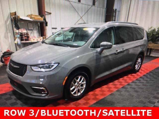 used 2022 Chrysler Pacifica car, priced at $24,448