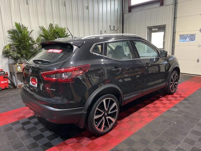 used 2020 Nissan Rogue Sport car, priced at $20,542