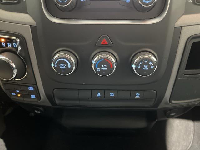 used 2022 Ram 1500 Classic car, priced at $27,998