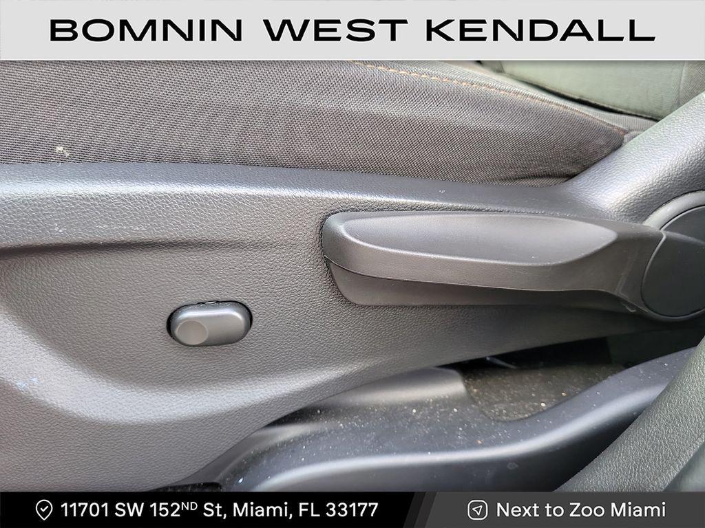 used 2022 Chevrolet Trax car, priced at $13,490