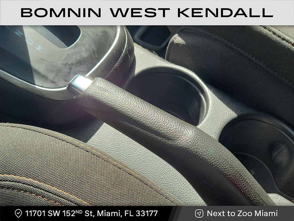 used 2022 Chevrolet Trax car, priced at $13,490