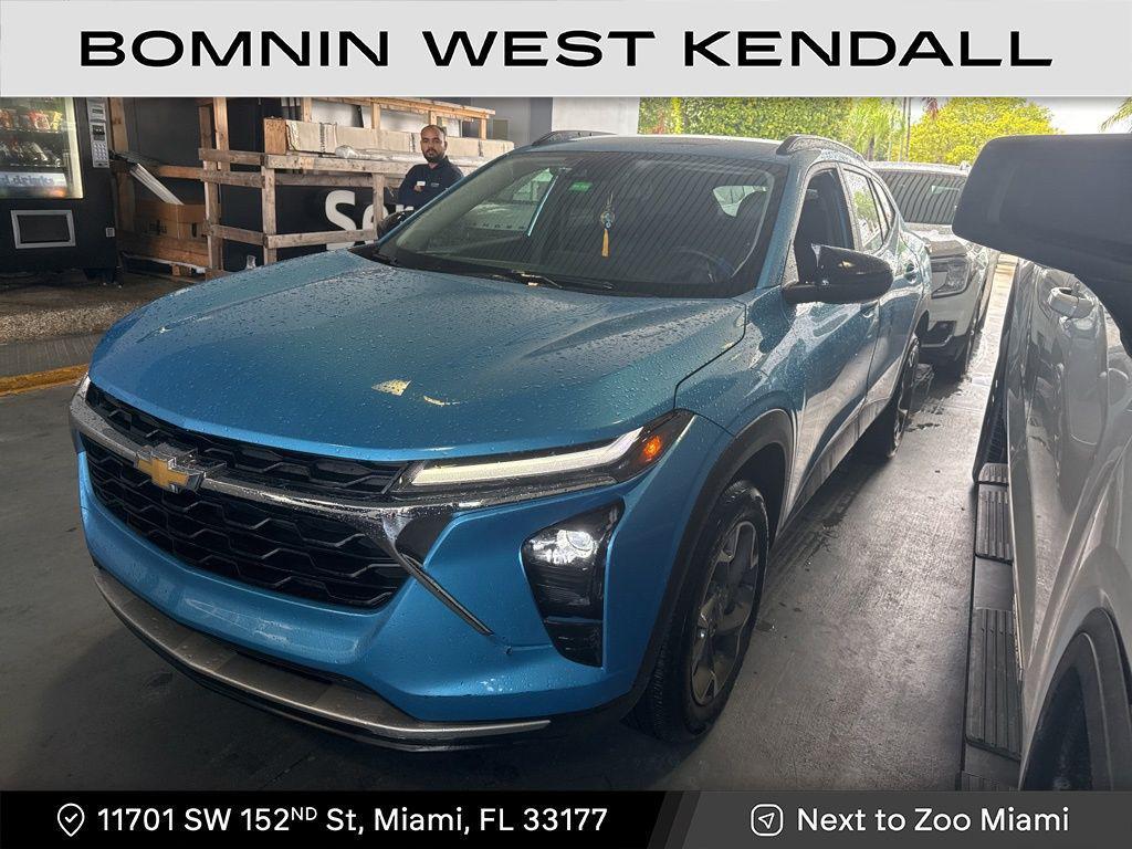 used 2025 Chevrolet Trax car, priced at $20,490