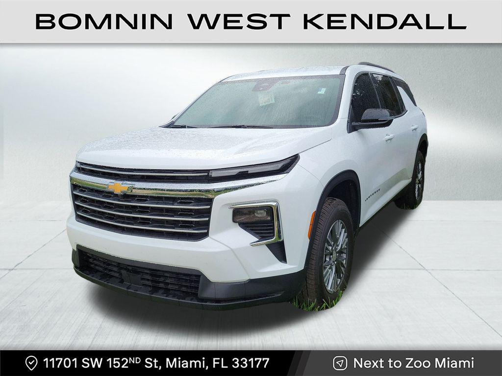 used 2025 Chevrolet Traverse car, priced at $36,990