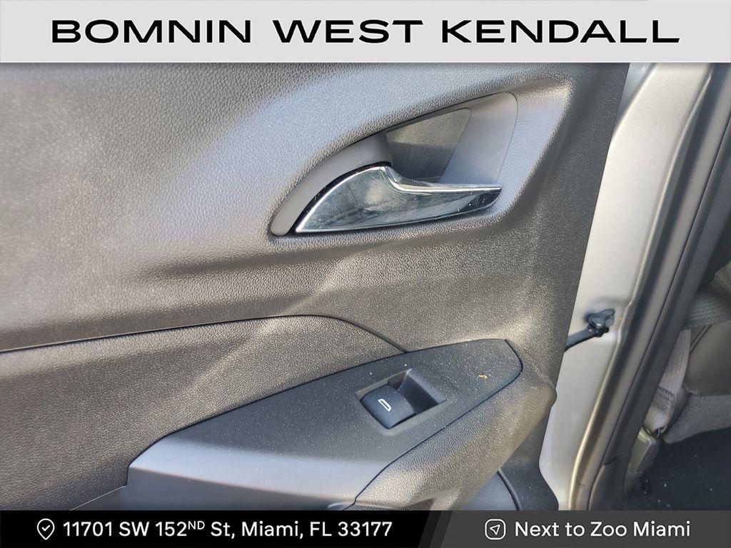 used 2024 Chevrolet Trax car, priced at $18,990
