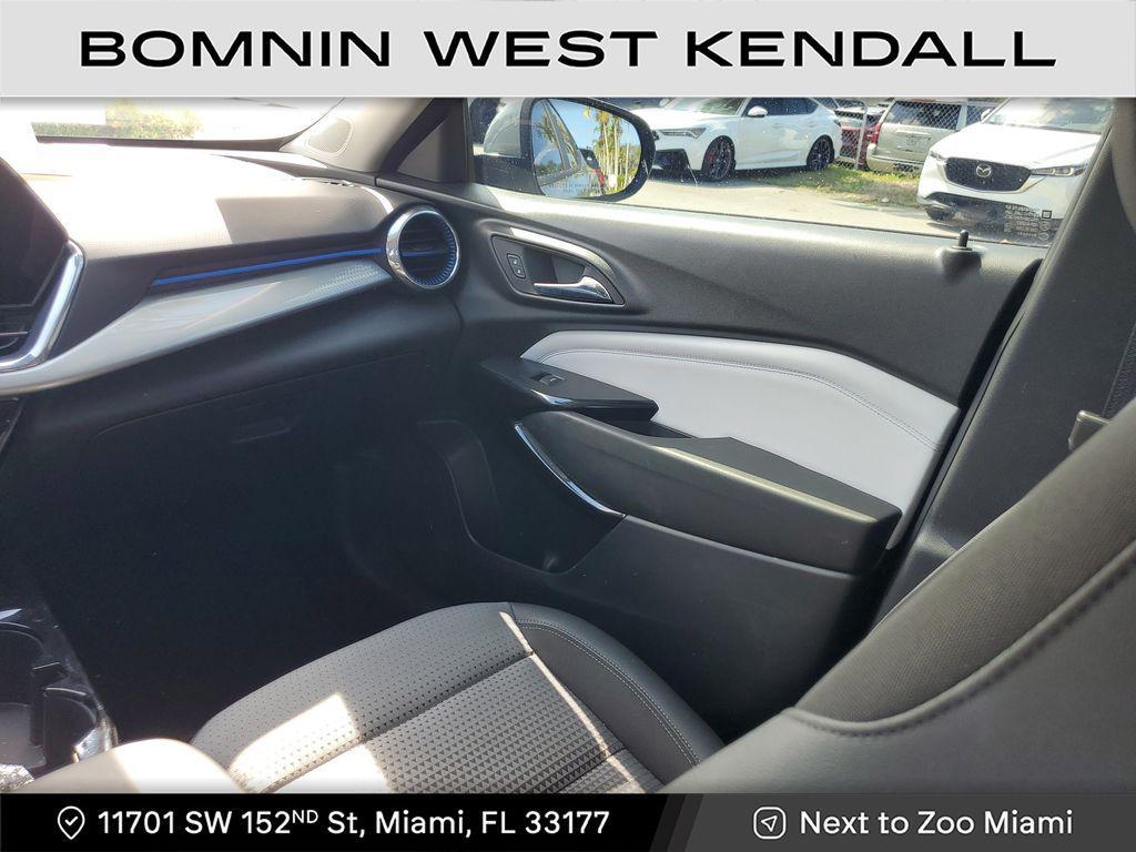 used 2024 Chevrolet Trax car, priced at $18,990