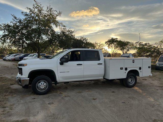 new 2024 Chevrolet Silverado 3500 car, priced at $62,112