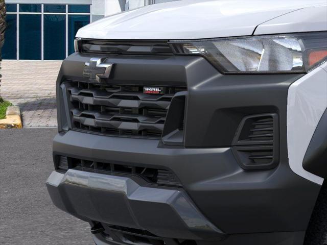 new 2025 Chevrolet Colorado car, priced at $35,995