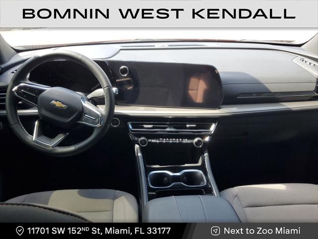 used 2025 Chevrolet Traverse car, priced at $39,490
