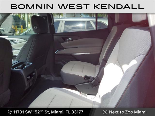 used 2025 Chevrolet Traverse car, priced at $39,490