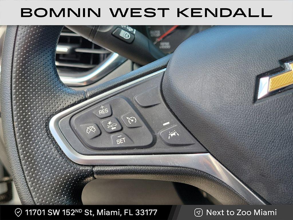 used 2023 Chevrolet Equinox car, priced at $15,990