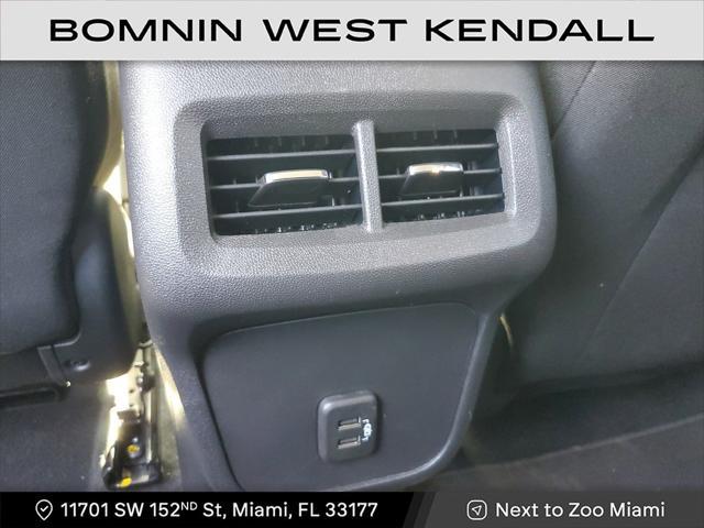 used 2024 Chevrolet Equinox car, priced at $20,990