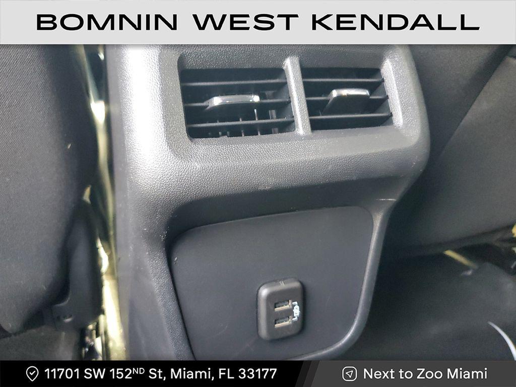 used 2023 Chevrolet Equinox car, priced at $13,490