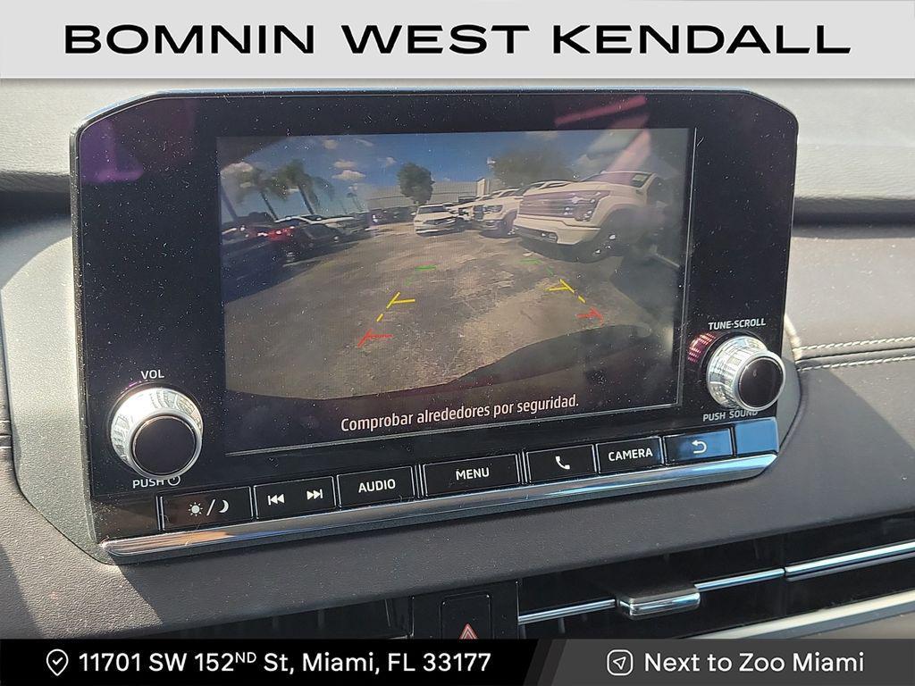 used 2024 Mitsubishi Outlander car, priced at $19,990