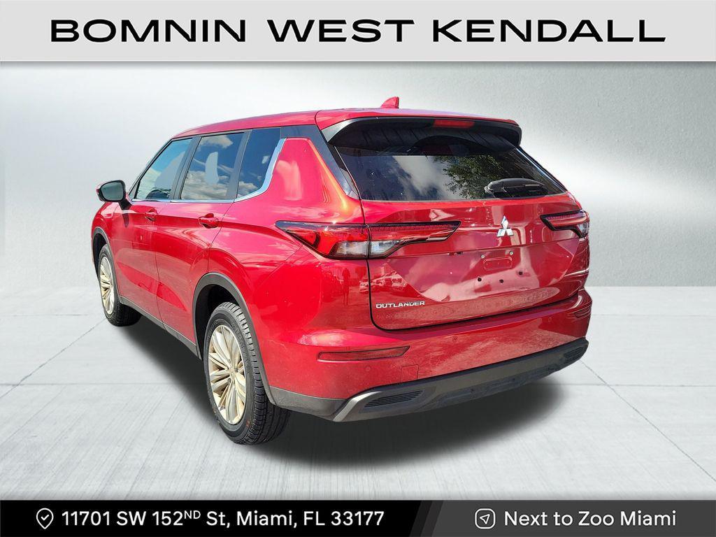 used 2024 Mitsubishi Outlander car, priced at $19,990