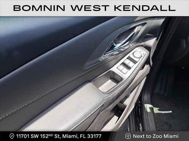 used 2023 Chevrolet Traverse car, priced at $29,490
