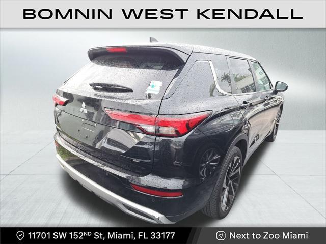 used 2024 Mitsubishi Outlander car, priced at $25,990