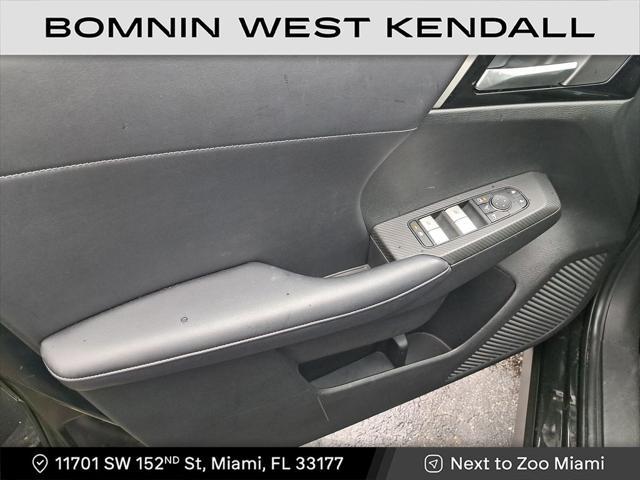 used 2024 Mitsubishi Outlander car, priced at $25,990