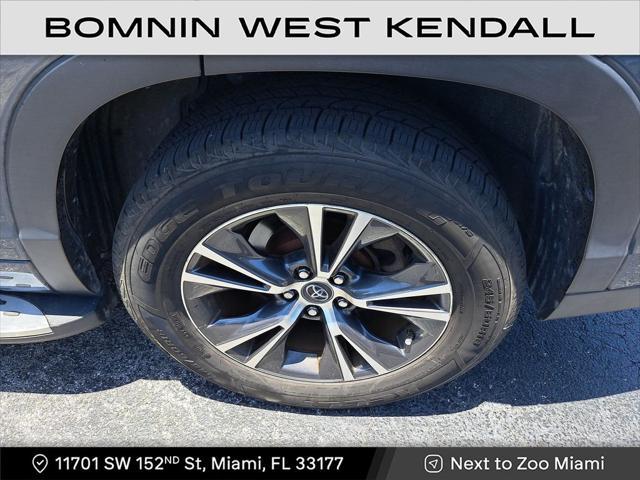 used 2018 Toyota Highlander car, priced at $19,990
