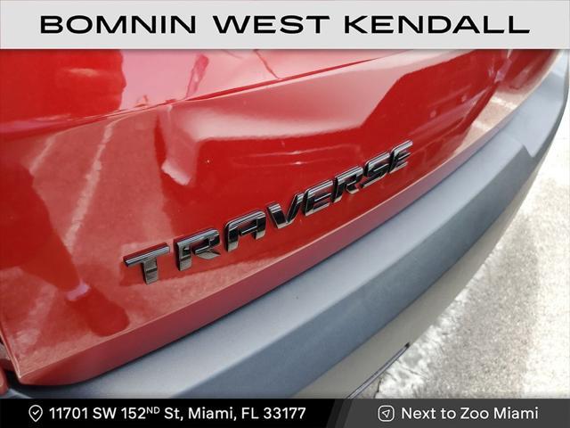 used 2023 Chevrolet Traverse car, priced at $31,990