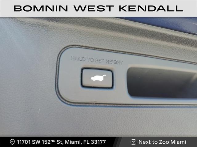 used 2023 Honda Pilot car, priced at $33,990
