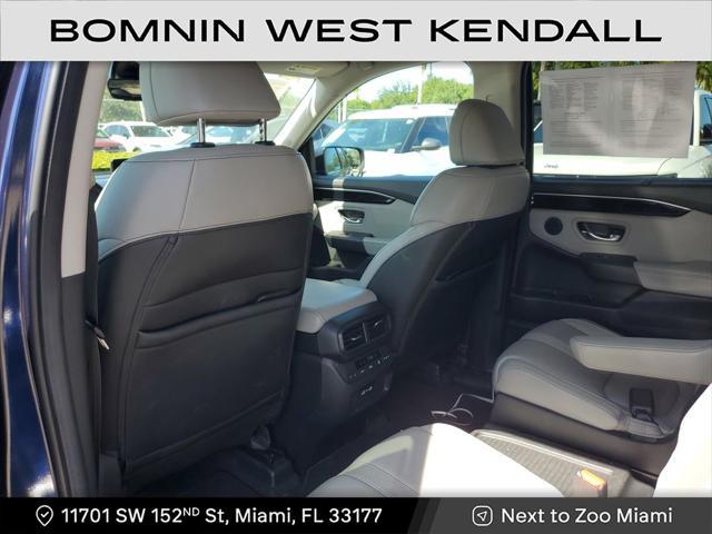 used 2023 Honda Pilot car, priced at $33,990