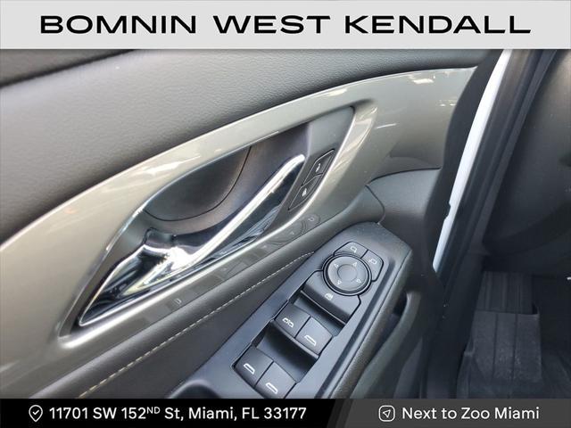 used 2022 Chevrolet Traverse car, priced at $28,990