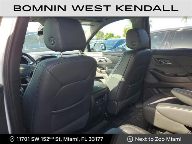used 2022 Chevrolet Traverse car, priced at $28,990