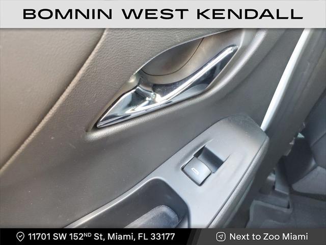 used 2022 Chevrolet Traverse car, priced at $28,990