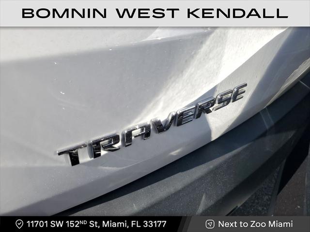 used 2022 Chevrolet Traverse car, priced at $28,990