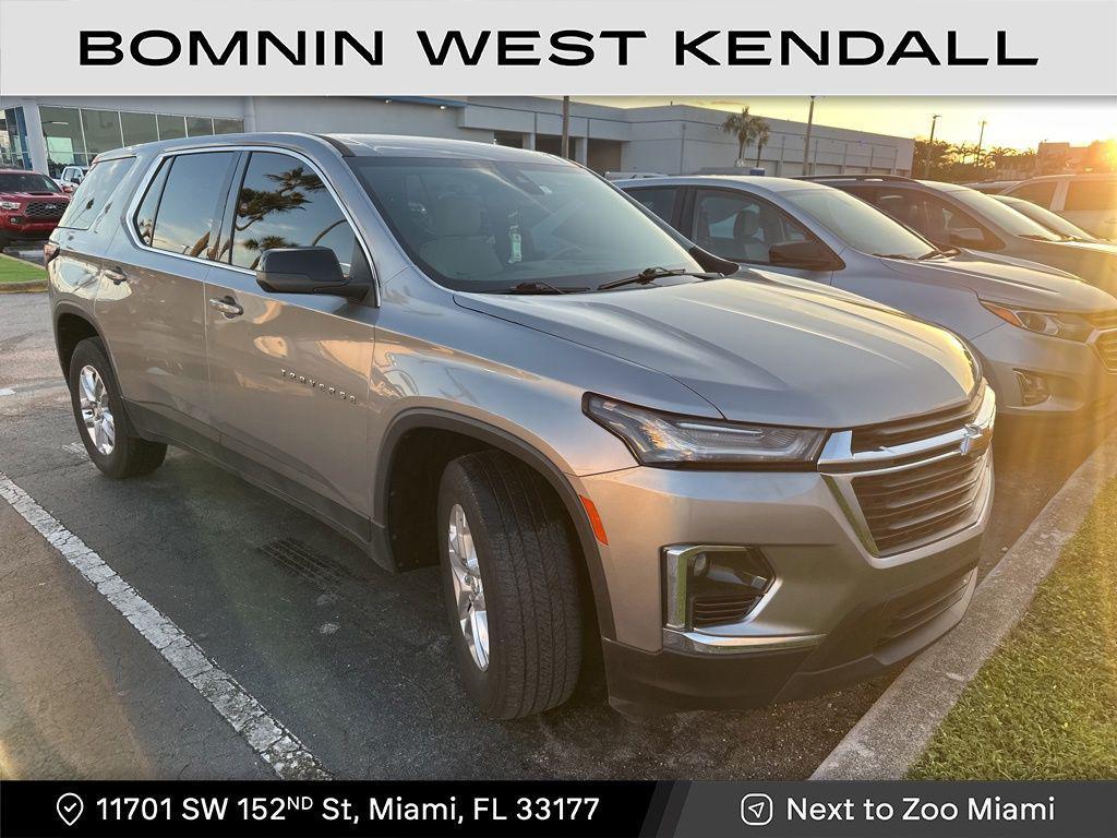 used 2023 Chevrolet Traverse car, priced at $22,490