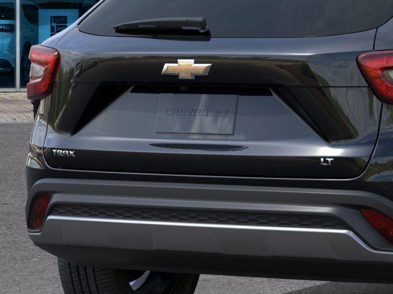 new 2025 Chevrolet Trax car, priced at $19,940