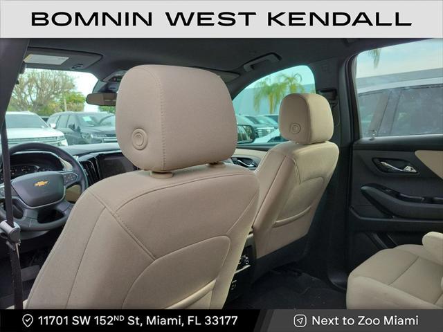 used 2024 Chevrolet Traverse car, priced at $34,490