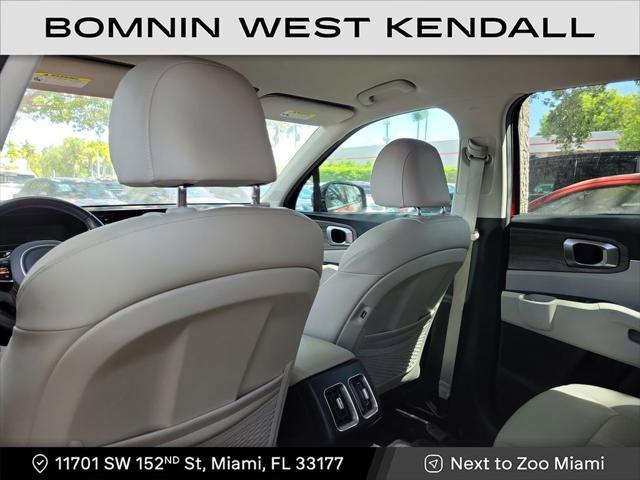used 2022 Kia Sorento car, priced at $23,490