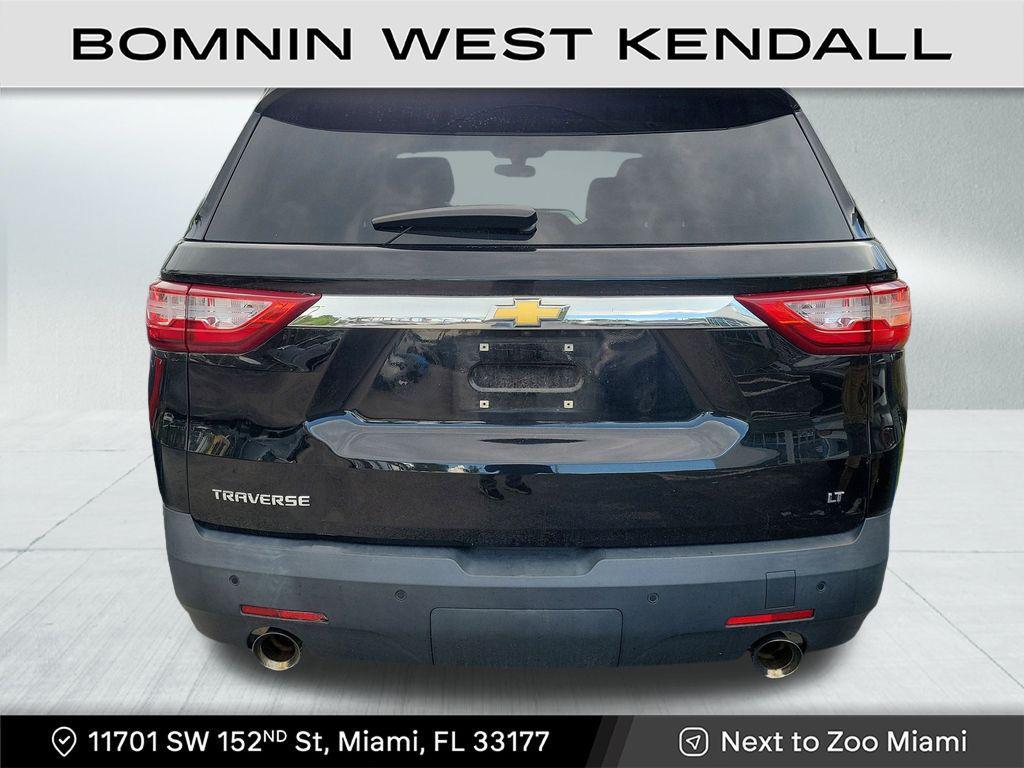 used 2018 Chevrolet Traverse car, priced at $15,990