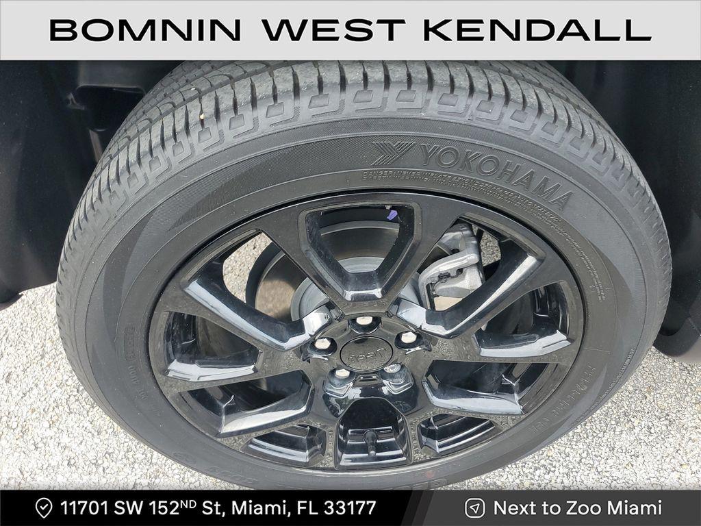 used 2023 Jeep Compass car, priced at $19,490