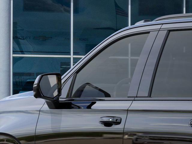 new 2025 Chevrolet Suburban car, priced at $71,790