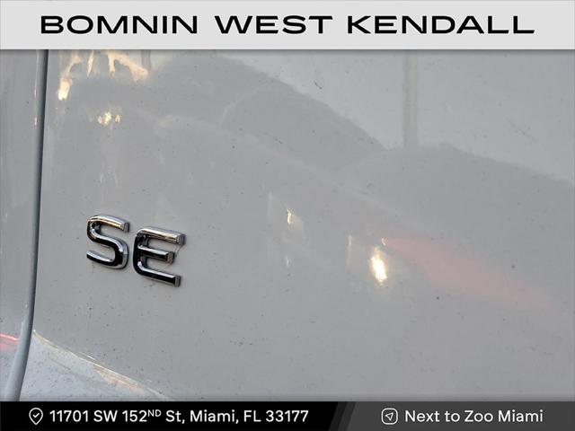 used 2024 Volkswagen Atlas Cross Sport car