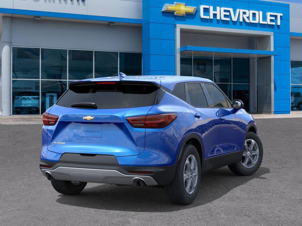 new 2025 Chevrolet Blazer car, priced at $28,595