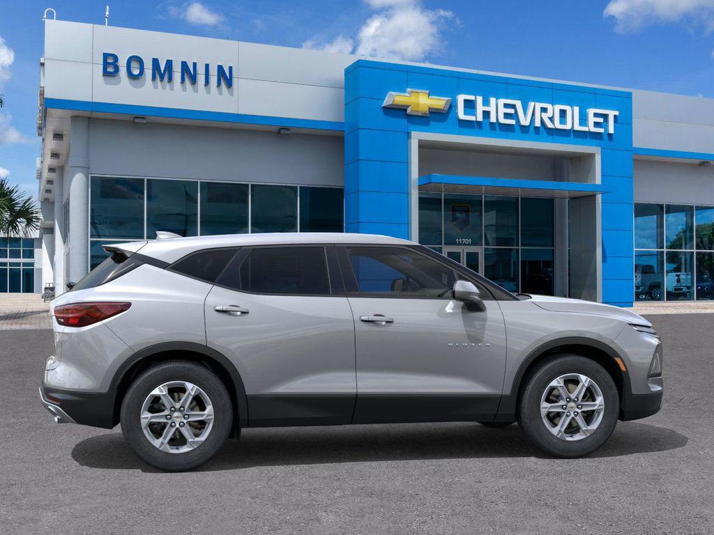 new 2026 Chevrolet Blazer car, priced at $29,160