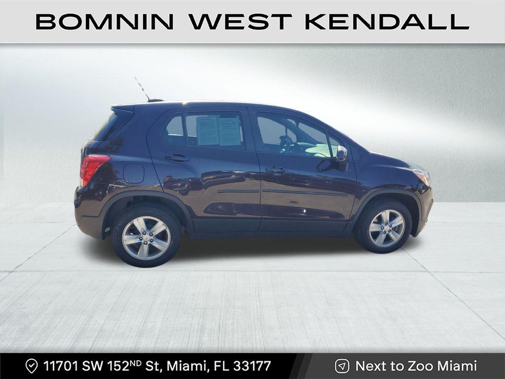 used 2021 Chevrolet Trax car, priced at $10,990